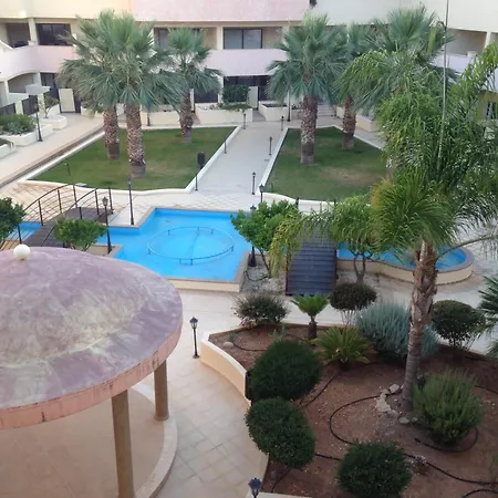 1 Bedroom Luxury In Secure Gated Complex With Large Shared Pool